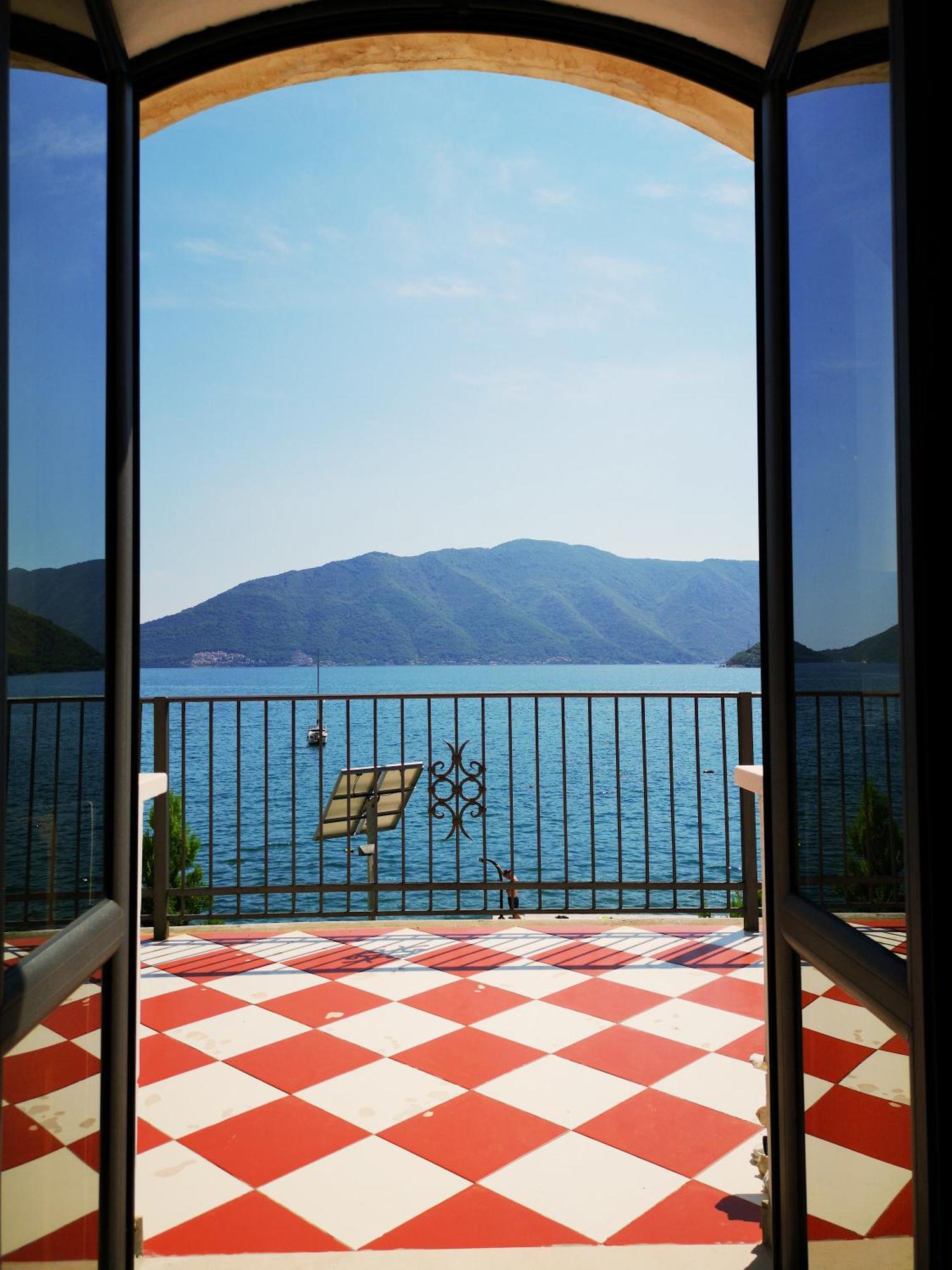 Villa Teuta Рисан Экстерьер фото