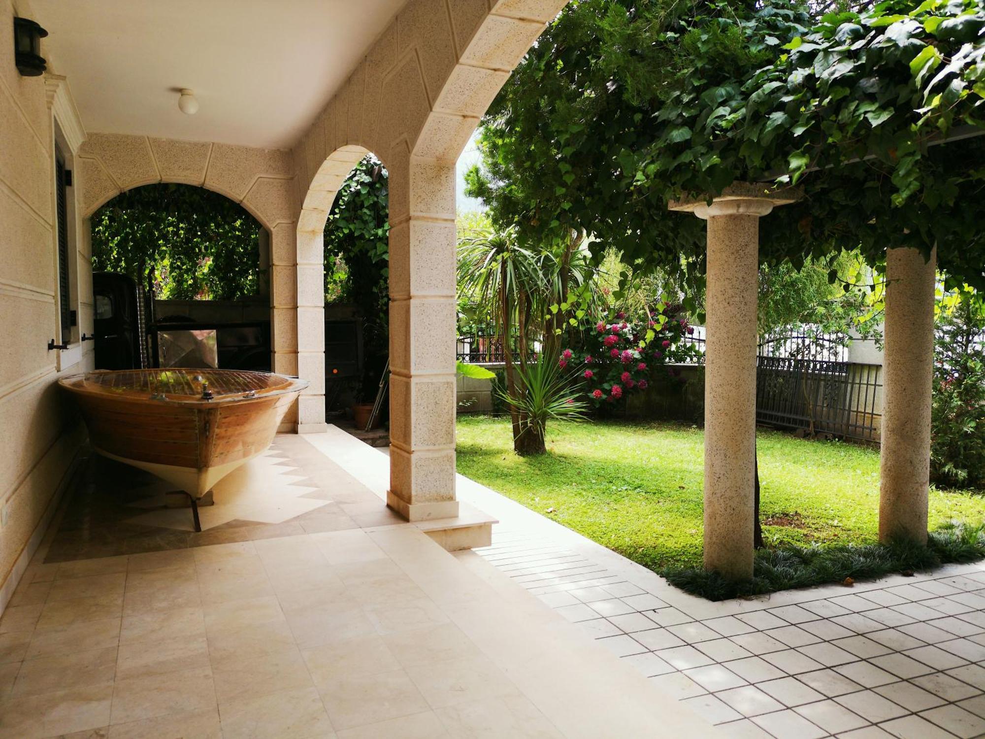 Villa Teuta Рисан Экстерьер фото