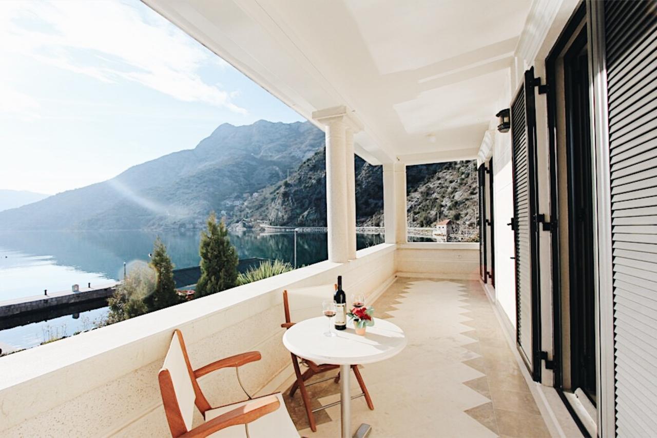 Villa Teuta Рисан Экстерьер фото